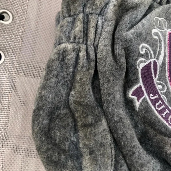 Juicy Couture Vintage 2002 Gray and Pink Velour Bag - Picture 4 of 16